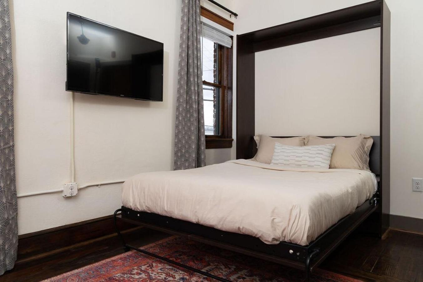 Ferienwohnung Luxury Multi-Unit Historic Building Near Downtown Roanoke Exterior foto